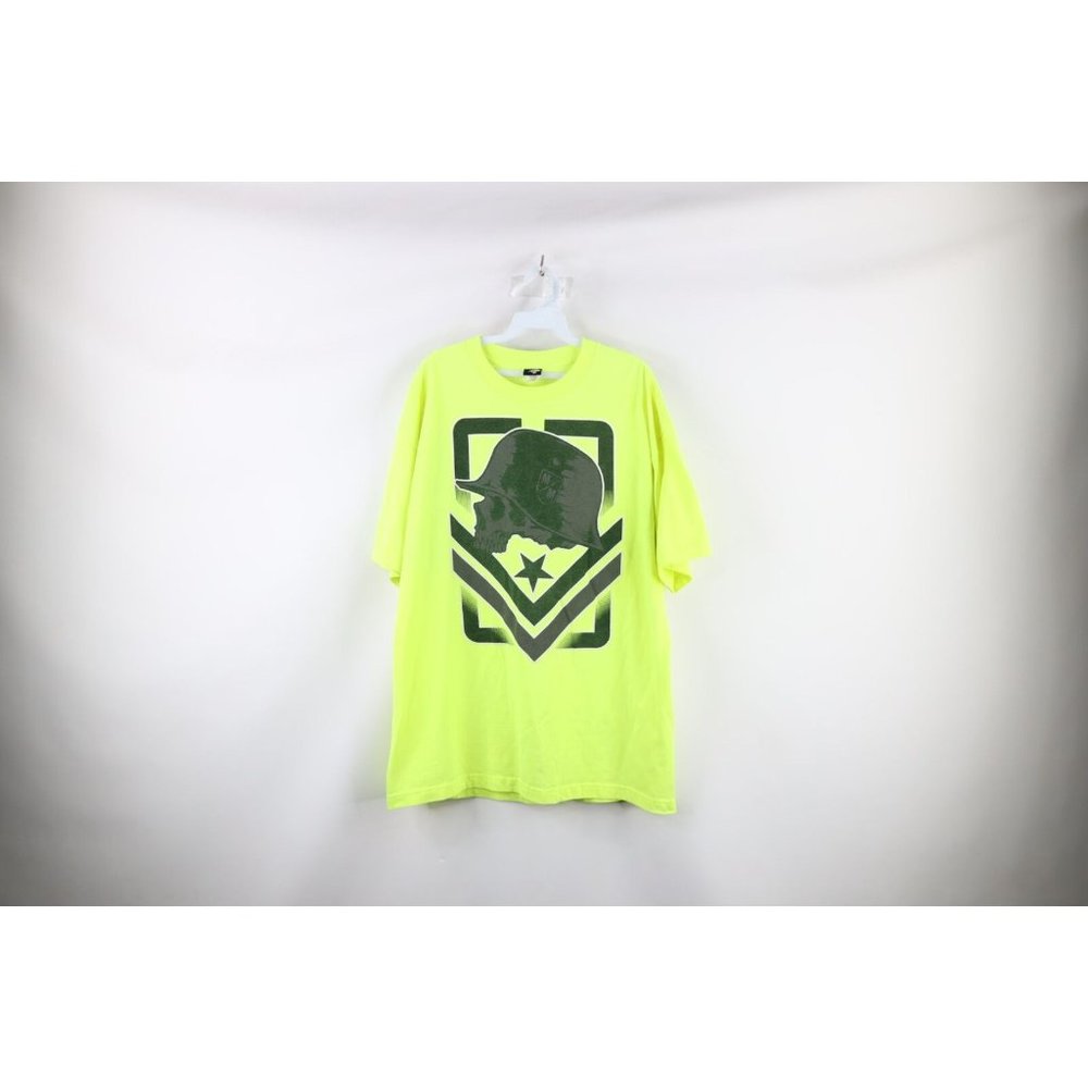 Vintage Metal Mulisha XL Faded Skull Short Sleeve T-Shirt Neon Yellow Cotton